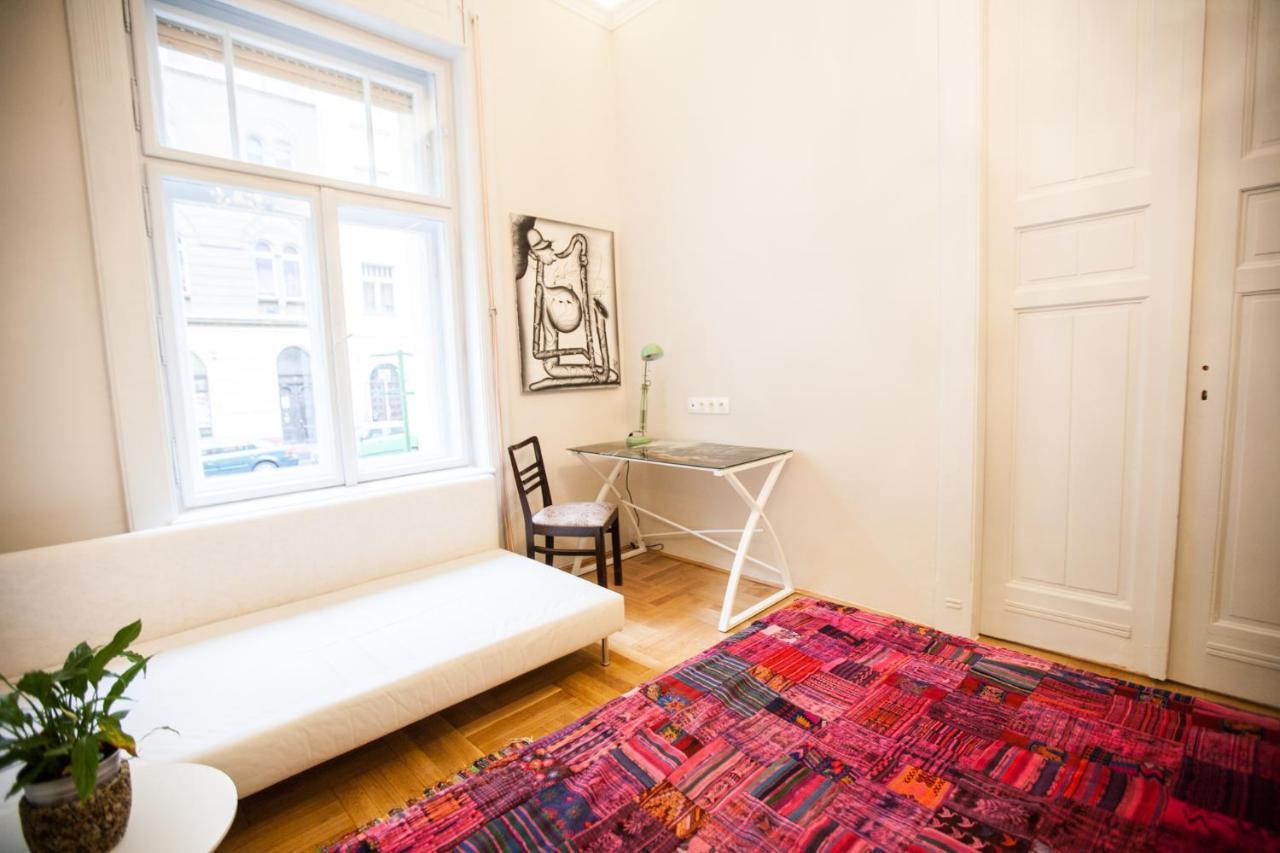 N40 By Small Home Budapešť Exteriér fotografie